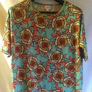 Lularoe Shirt